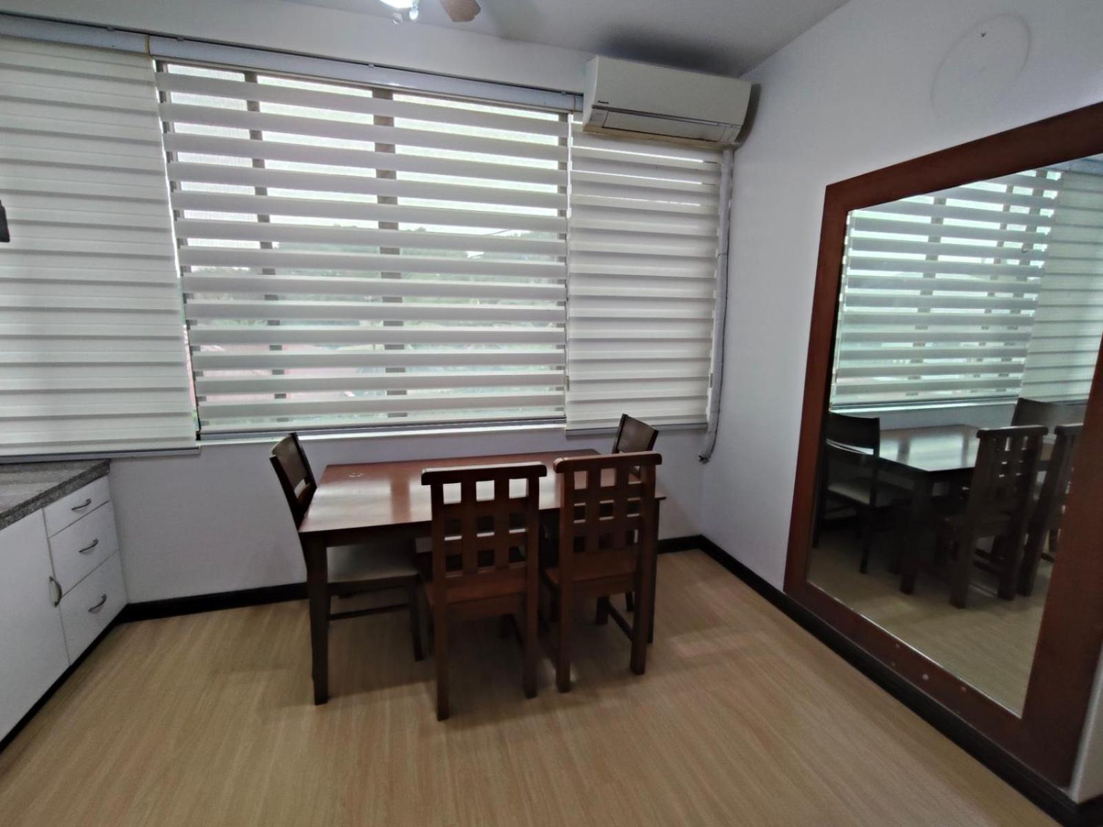 La Belladoza Near Airport Hotel Paranaque City Luaran gambar